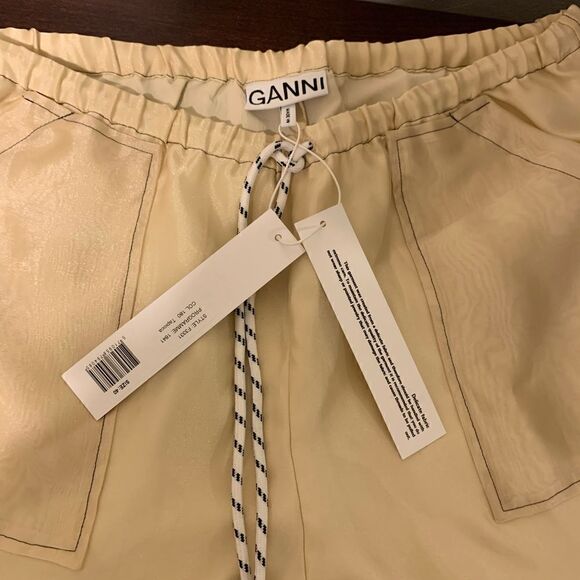 Ganni solid organza delicate fabric shorts size EU40/ US Large, NWT - Picture 9 of 13